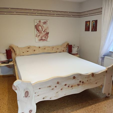 Ferienwohnung Bleifuss Altenbuch Esterno foto